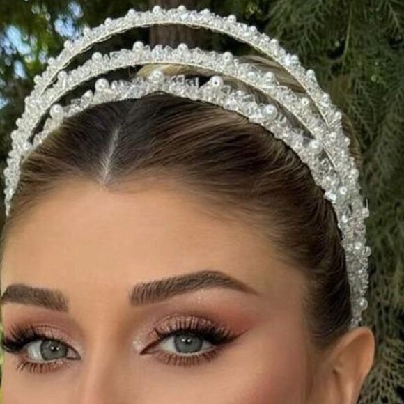 Luxury Turquish Bridal Crown - Silver - Picture 7 of 7